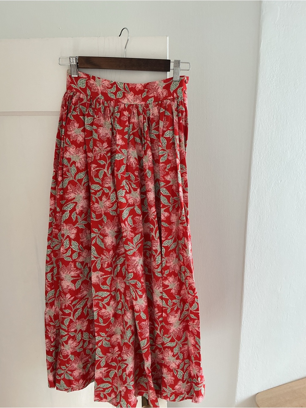DOEN Red Floral Maxi Skirt - Lightweight Gathered Waist